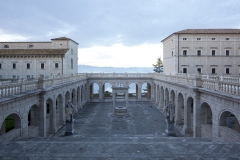 Montecassino-Chiostro-Bramantesco